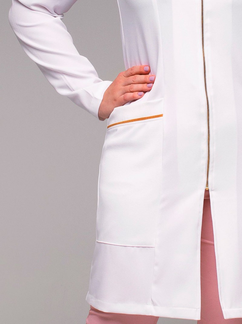 Branco Com Dourado (Botões E Zíper Dourados)