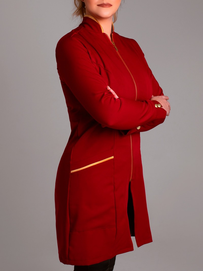 Bordô Com Dourado (Botões E Zíper Dourados)